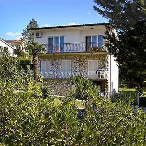 Apartment Marijana, Free Parking, Selce